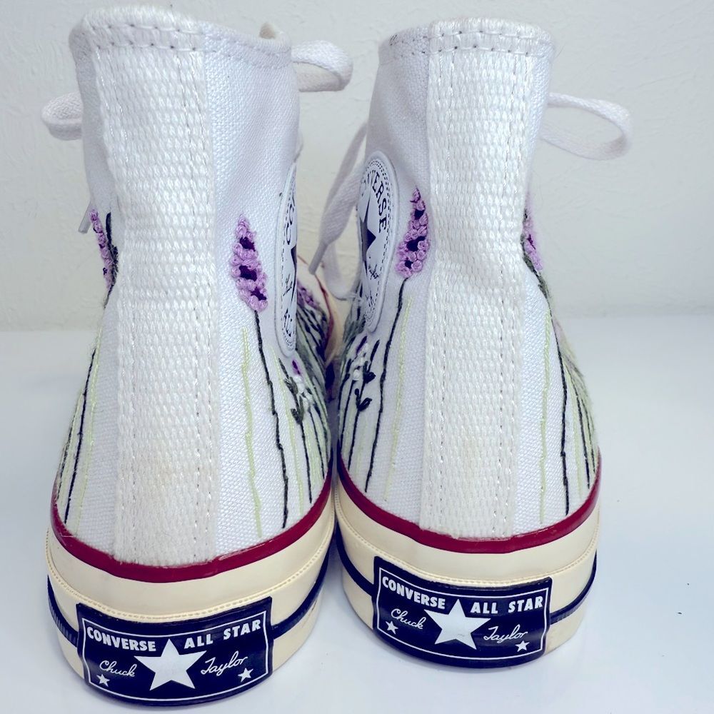 Converse Chuck Taylor High Top Lavender Embroidered Women’s 8.5 - Picture 6 of 10